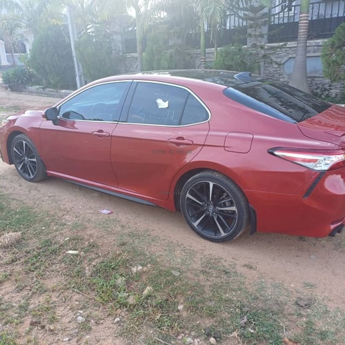 Toyota Camry XLE SPORT 2020 in Abuja