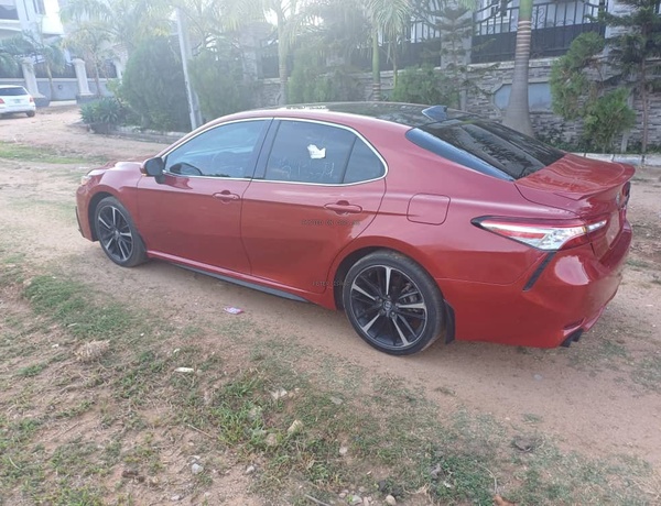 Toyota Camry XLE SPORT 2020 in Abuja