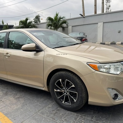 Foreign Used 2012 Toyota Camry 100% Accident Free