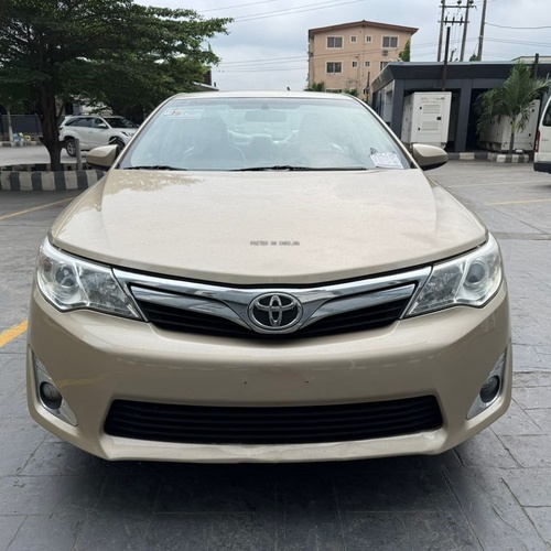 Foreign Used 2012 Toyota Camry 100% Accident Free