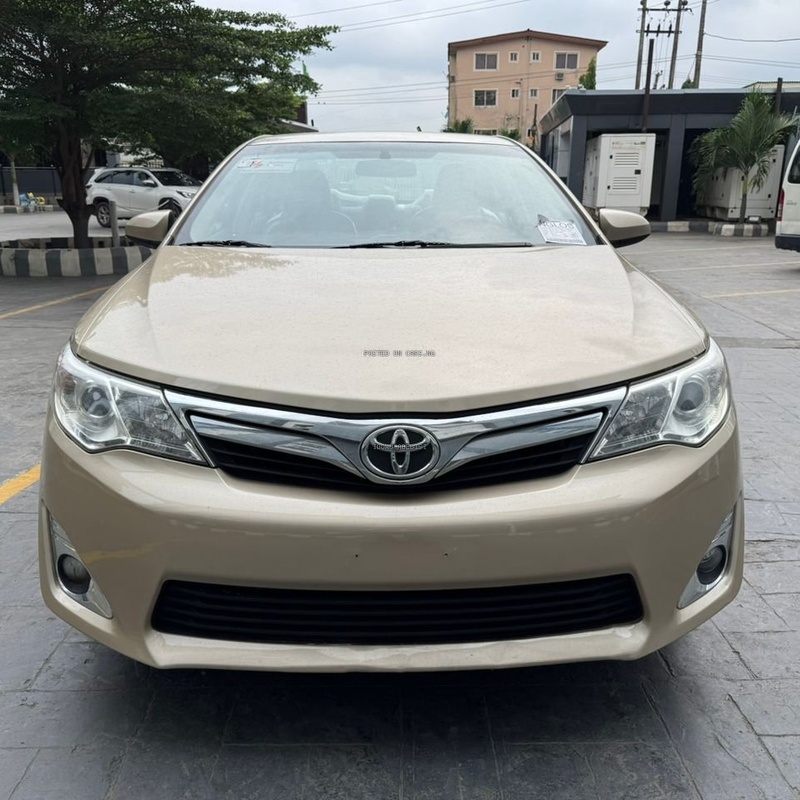 Foreign Used 2012 Toyota Camry 100% Accident Free image