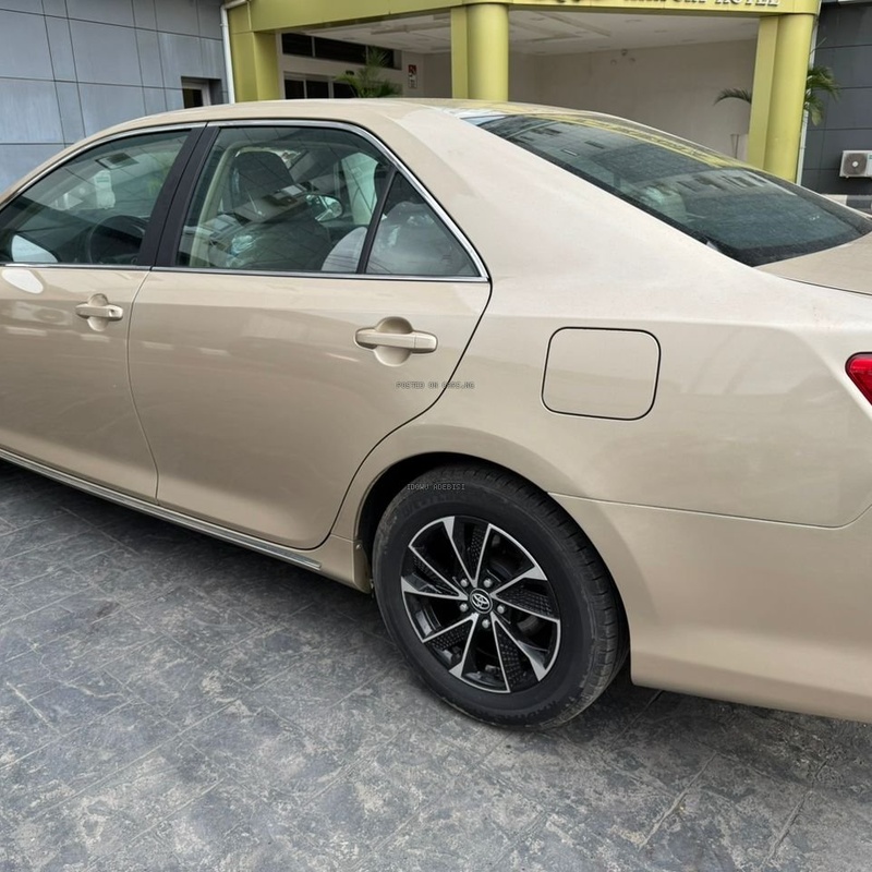 Foreign Used 2012 Toyota Camry 100% Accident Free image