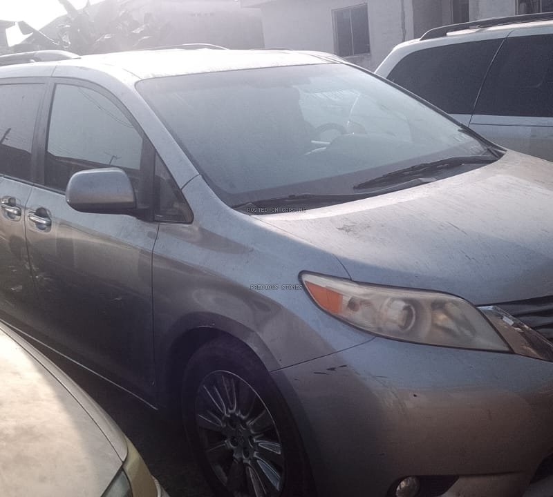 Brand New American Toyota Sienna 2012 for Sale In Lagos image