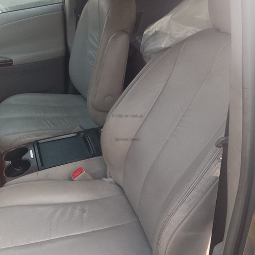 Brand New American Toyota Sienna 2012 for Sale In Lagos