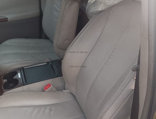 Brand New American Toyota Sienna 2012 for Sale In Lagos