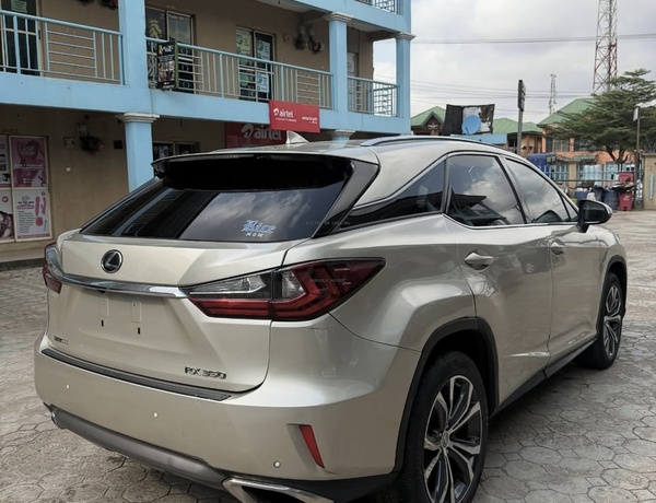 FOREIGN USED 2017 LEXUS RX350 FOR SALE IN LAGOS