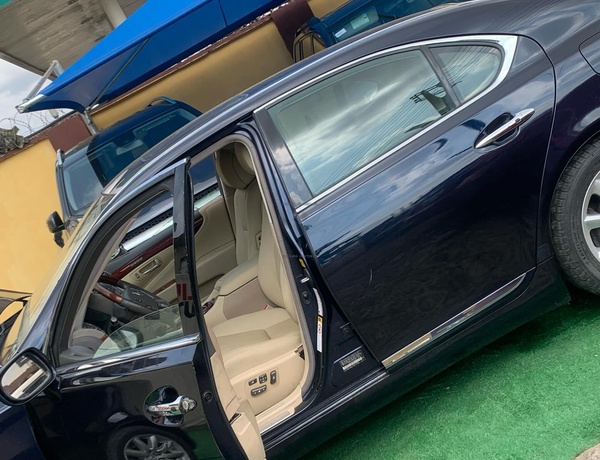 Foreign Used 2009 Lexus LS460 for Sale In Iyana-Ipaja Lagos
