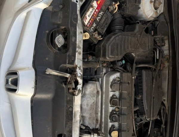 Super Clean Honda Civic 2004 for Sale In Lagos