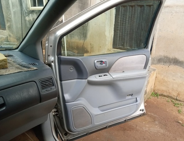 Toyota Sienna 2001 for Sale In Ogun State
