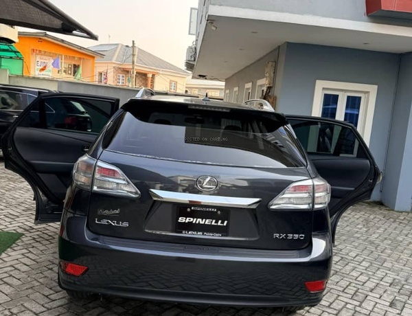 Foreign Used 2010 Lexus RX350 for Sale In Lagos