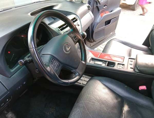 Foreign Used 2010 Lexus RX350 for Sale In Lagos