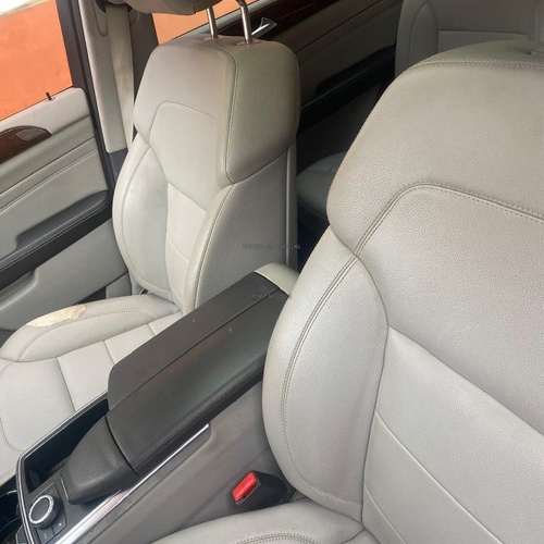 Foreign Used Mercedes Benz ML350 2012 for Sale In Igando Lagos