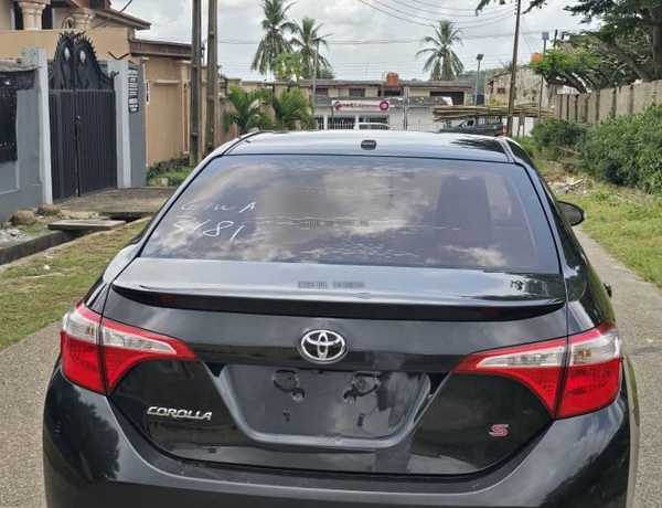Foreign Used 2014 Toyota Corolla For Sale In Lagos