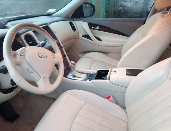 Infiniti QX50 2015 for Sale In Ogba Lagos State