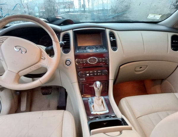 Infiniti QX50 2015 for Sale In Ogba Lagos State