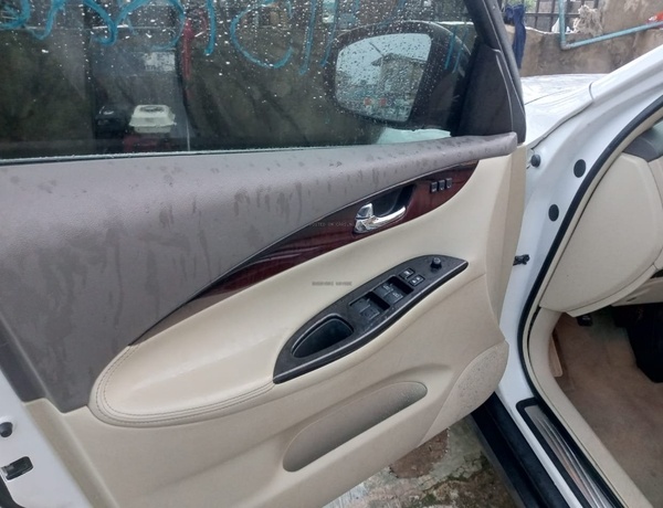 Infiniti QX50 2015 for Sale In Ogba Lagos State