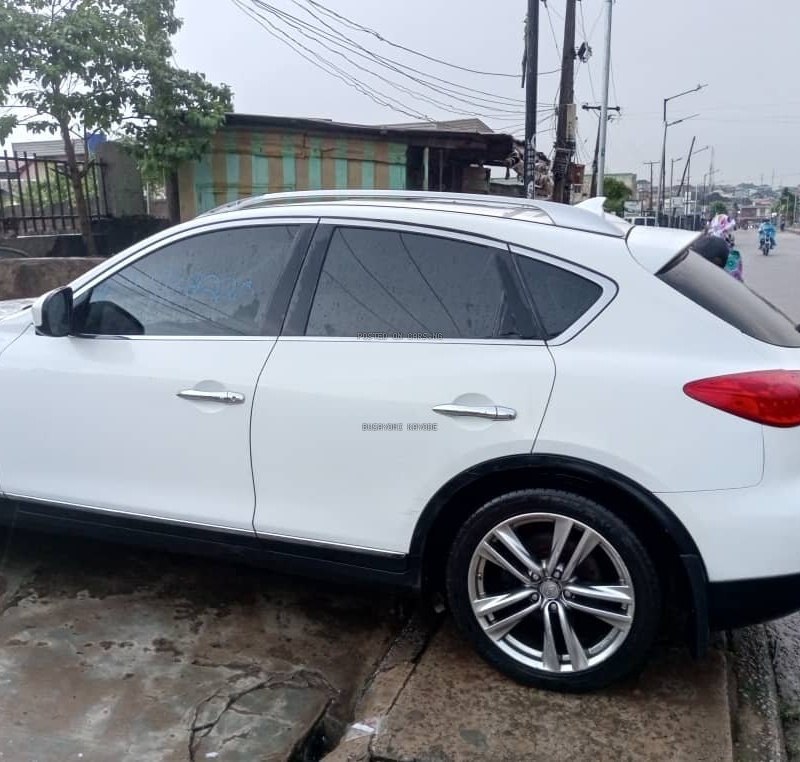 Infiniti QX50 2015 for Sale In Ogba Lagos State image