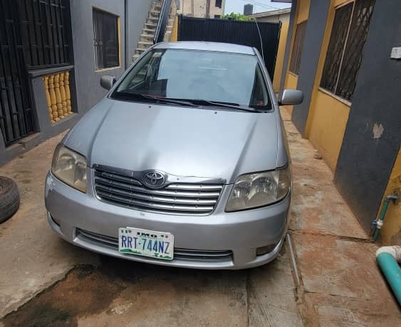TOYOTA COROLLA 2007 MANUAL FOR SALE IN LAGOS