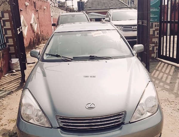 Foreign Used Lexus ES350 2003 for Sale In Lagos
