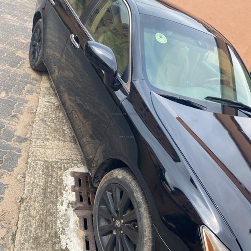 Neatly Used and Clean Lexus ES 350 2007 for Sale In Lagos