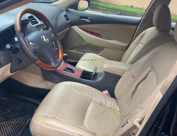 Neatly Used and Clean Lexus ES 350 2007 for Sale In Lagos