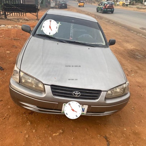 Toyota Camry 2000 for Sale In Lagos