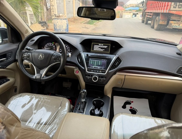 FOREIGN USED ACURA MDX 2015 FOR SALE IN LAGOS