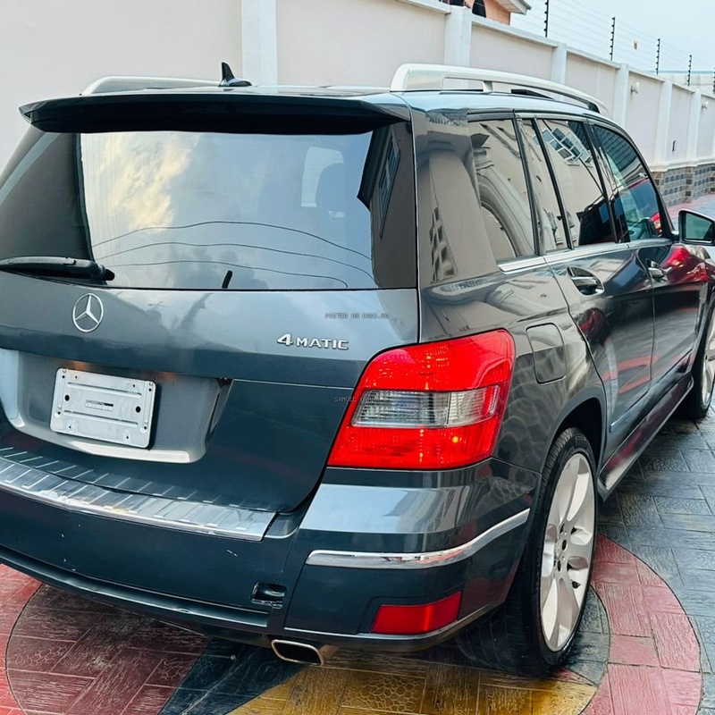 FOREIGN USED MERCEDES BENZ GLK350 2010 FOR SALE IN LAGOS image