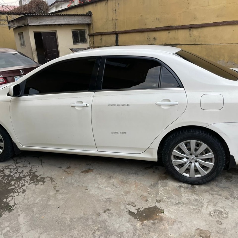 Foreign Used Toyota Corolla 2013 for Sale In Lagos image
