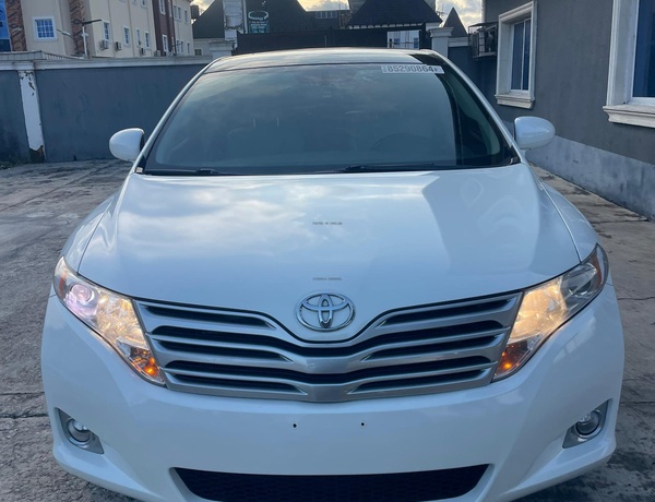 Foreign Used Toyota Venza 2010 for Sale In Lagos