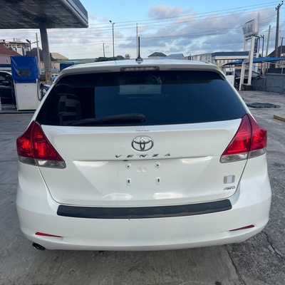 Foreign Used Toyota Venza 2010 for Sale In Lagos