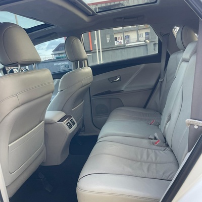Foreign Used Toyota Venza 2010 for Sale In Lagos