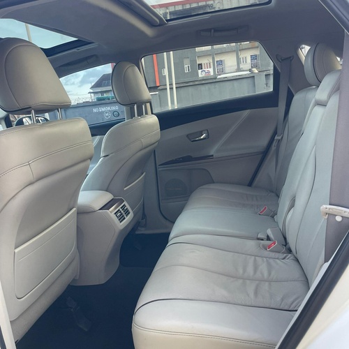 Foreign Used Toyota Venza 2010 for Sale In Lagos