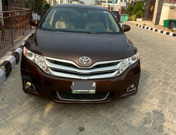 Toyota Venza  2010 for Sale In Lagos
