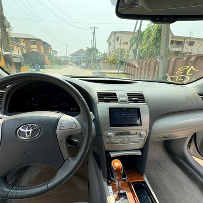 2010 Toyota Camry XLE for Sale In Lagos
