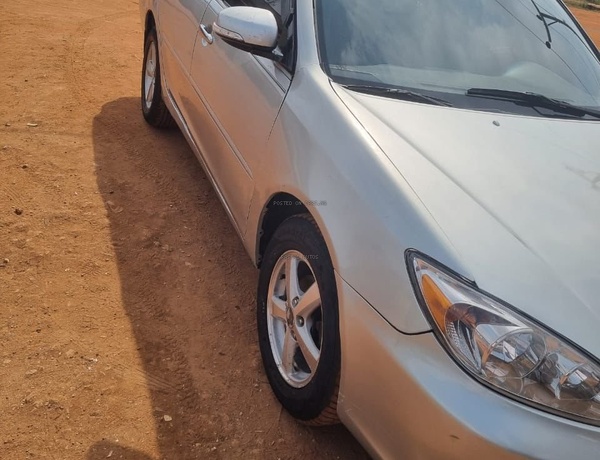 Toyota Camry 2004 for Sale In Lagos