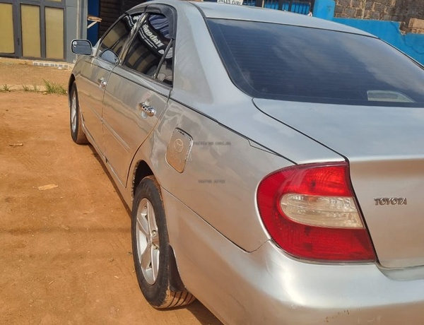 Toyota Camry 2004 for Sale In Lagos