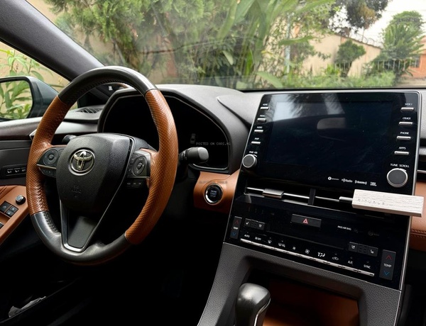 Toyota Avalon Limited 2019 for Sale In Lagos