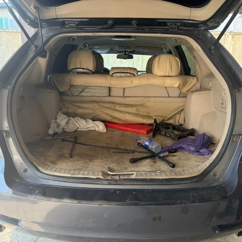 Grey Toyota Venza 2010 for Sale In Lagos image