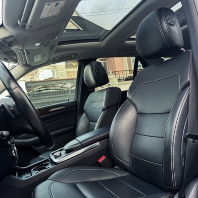 Foreign Used 2013 Mercedes Benz ML350 for Sale In Abuja