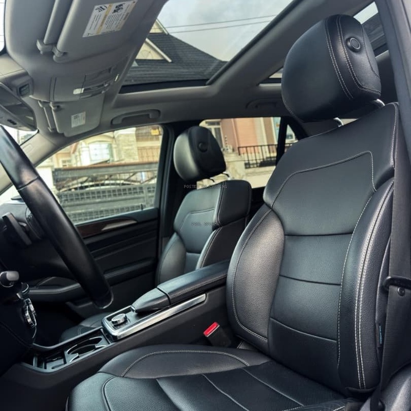 Foreign Used 2013 Mercedes Benz ML350 for Sale In Abuja image