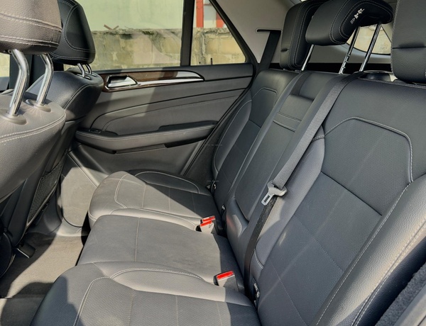 Foreign Used 2015 Mercedes Benz ML350 for Sale In Lagos