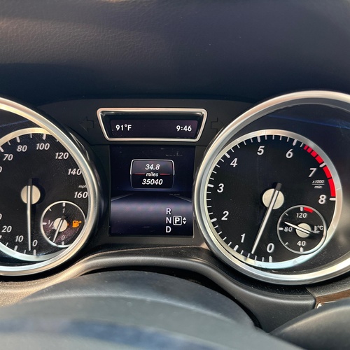 Foreign Used 2015 Mercedes Benz ML350 for Sale In Lagos