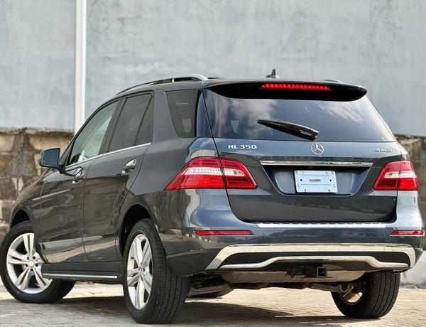 Foreign Used 2015 Mercedes Benz ML350 for Sale In Lagos