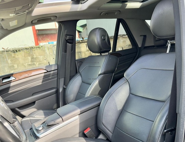 Foreign Used 2015 Mercedes Benz ML350 for Sale In Lagos