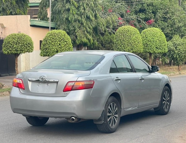 2008 Toyota Camry LE for Sale In Abuja