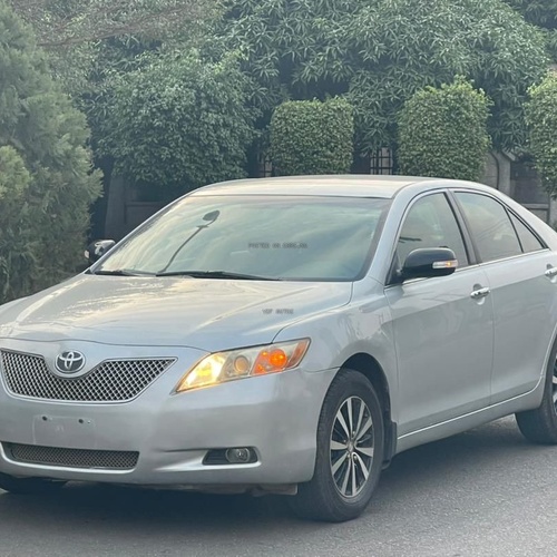 2008 Toyota Camry LE for Sale In Abuja
