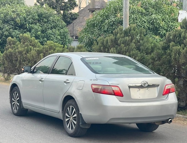2008 Toyota Camry LE for Sale In Abuja