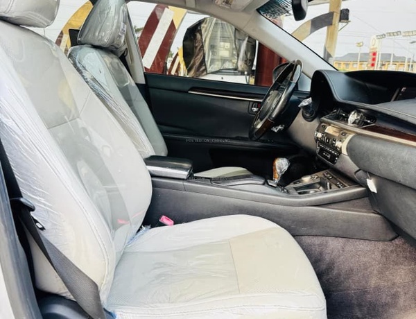 Lexus ES350 2014 for Sale In Lagos