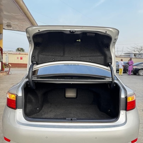 Lexus ES350 2014 for Sale In Lagos